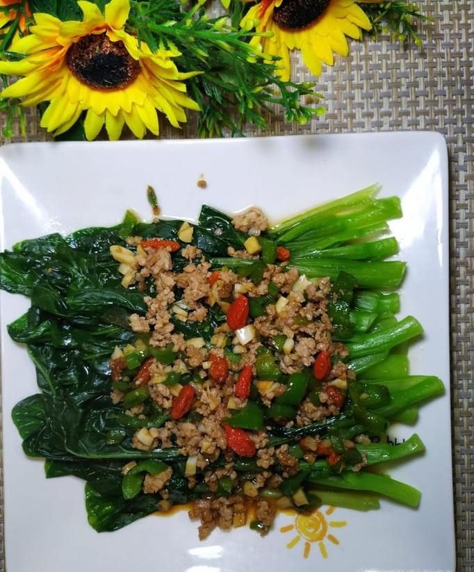 怎样做美味的白灼菜心？