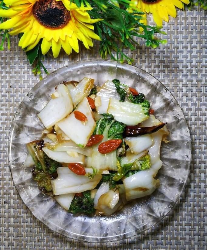 怎样做美味的清炒黄心乌塌菜？