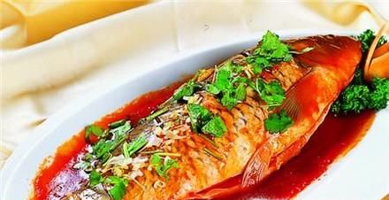 如何煎鱼不破皮不粘锅？鱼怎么做好吃？