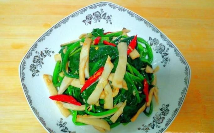 凉拌菠菜杏鲍菇的家常做法