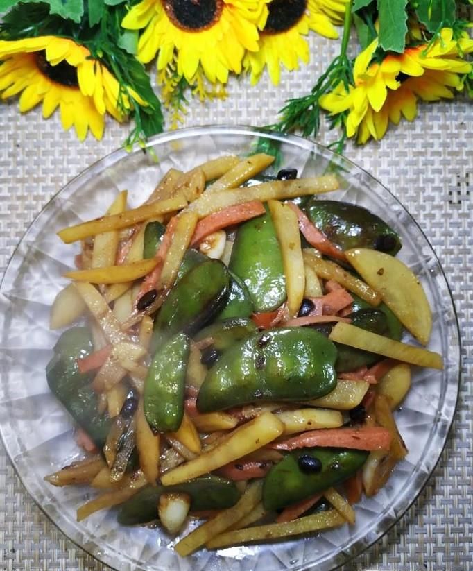 怎样做美味的豆豉土豆炒扁豆?