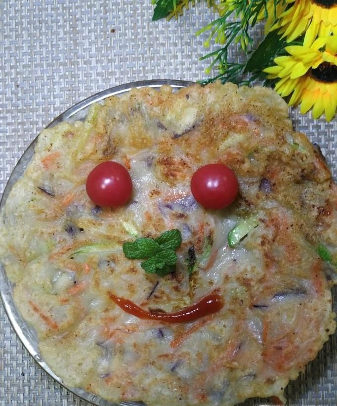 怎样做美味的茄子西葫芦胡萝卜煎饼？