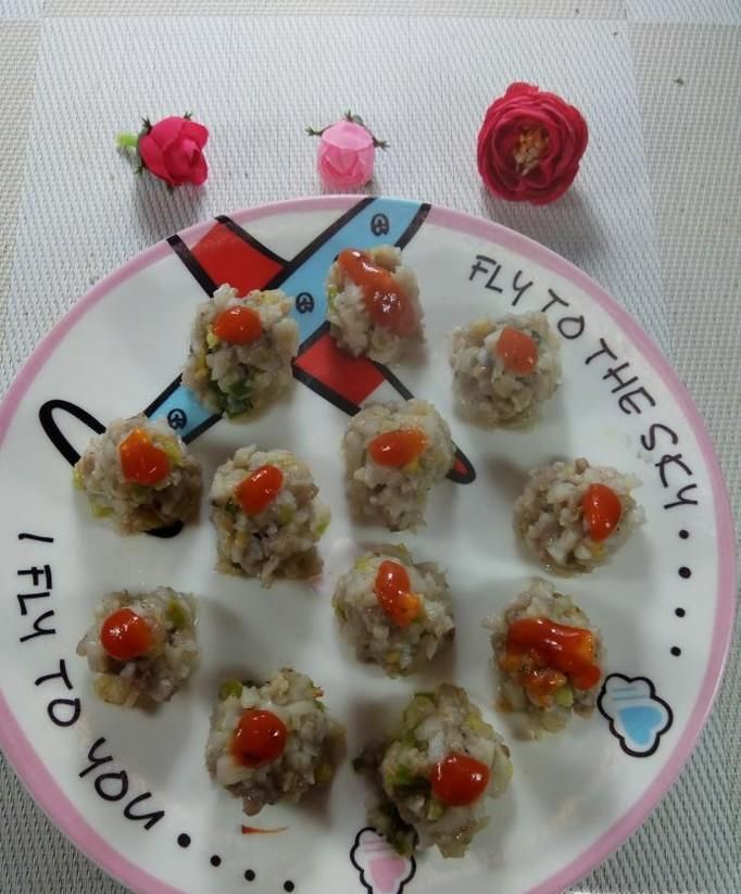 怎样做美味的莲藕肉丸子？