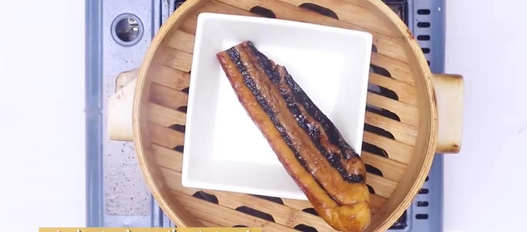 香芹炒腊肉怎么做?