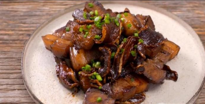 脆姜鱼露炒猪肉怎么做？