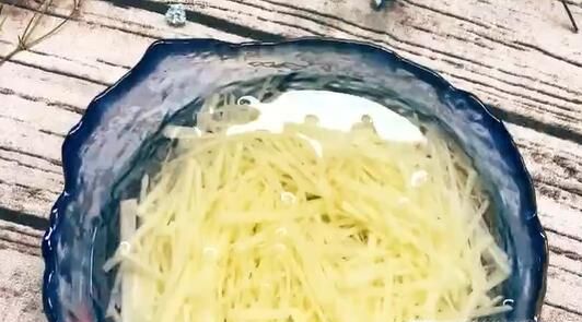 蒸土豆丝怎么做？
