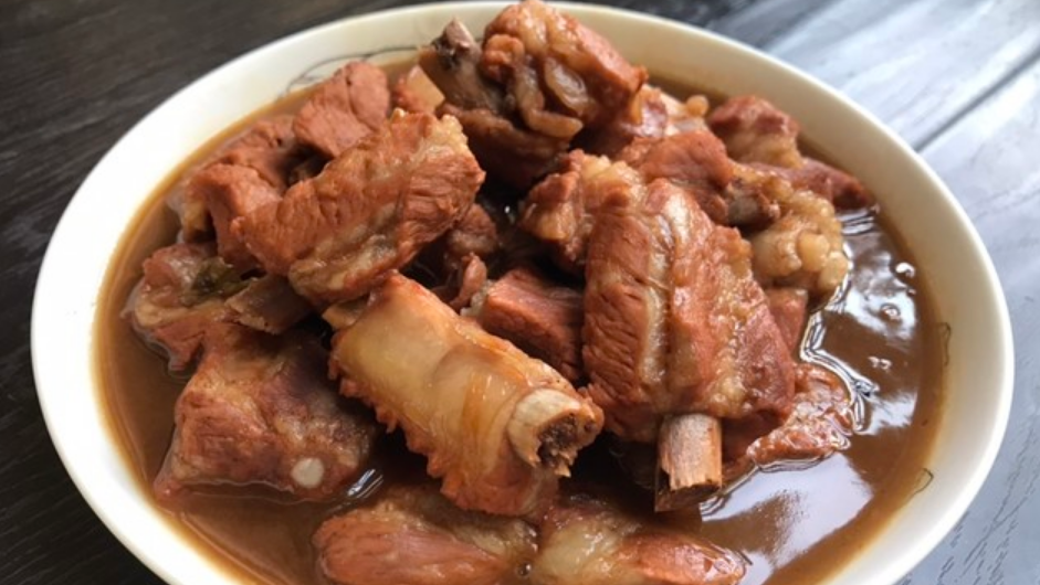 炖排骨的做法