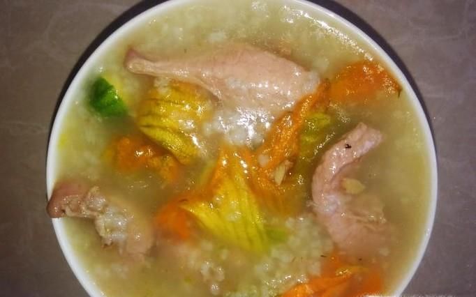 南瓜花瘦肉滚粥的做法