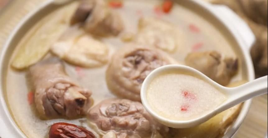 清炖鸡汤最简单的做法