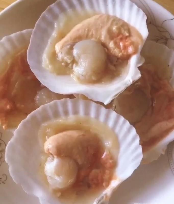 蒜蓉粉丝蒸扇贝怎么做
