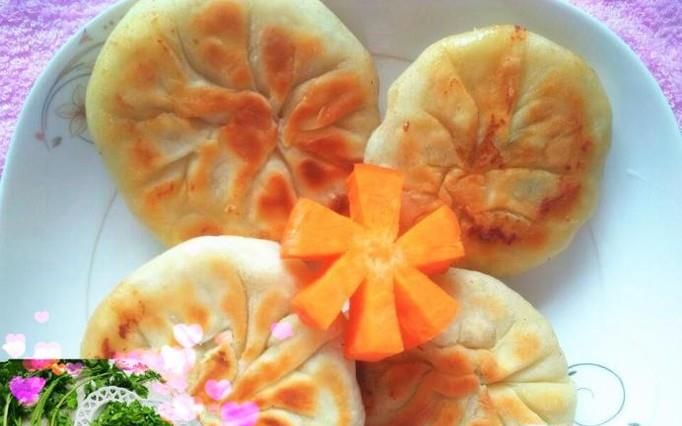 芹菜猪肉馅饼怎么做?