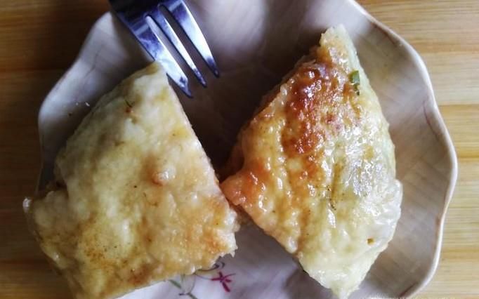 自做的煎大肉包的做法