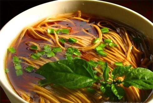 美味酱油面的制作