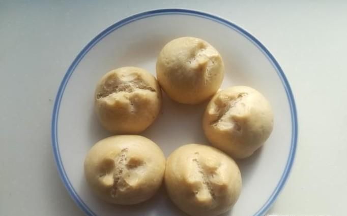 香甜开花馒头的做法