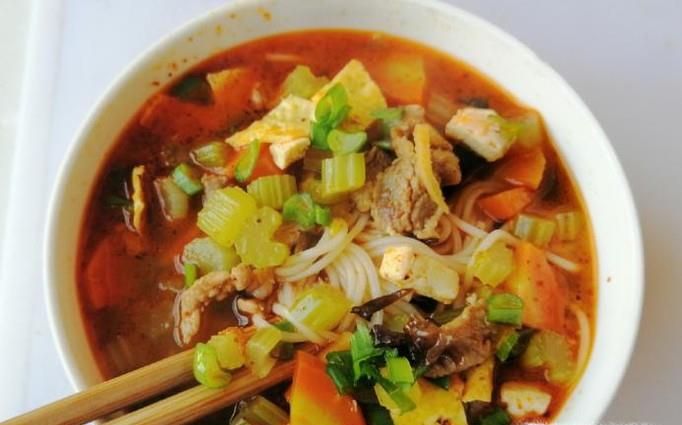 怎样做超美味的陕西臊子面？