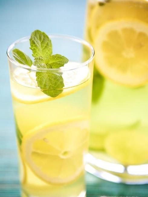 奶茶店柠檬水的做法