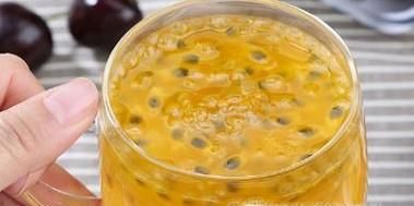 百香果柠檬蜂蜜水的做法步骤是什么?