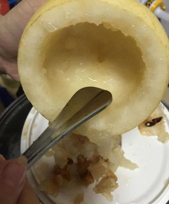 冰糖蒸梨的做法