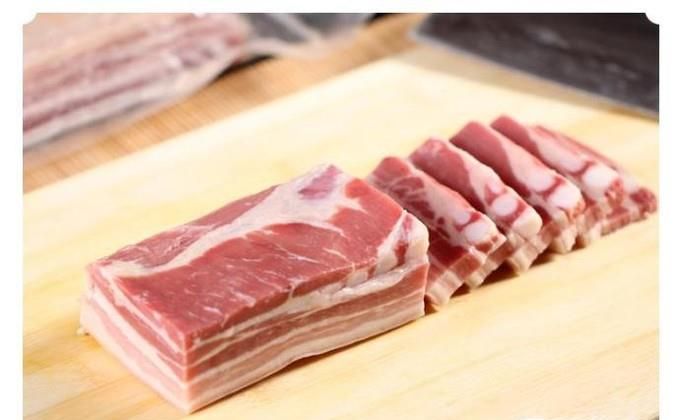 猪肉蛋卷的做法