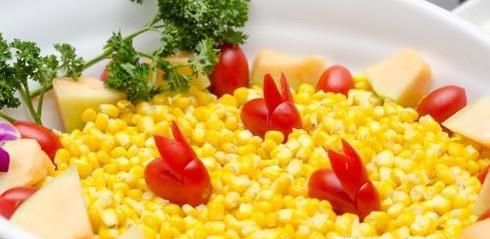 教你简单几步做可爱兔子 小番茄兔子的做法