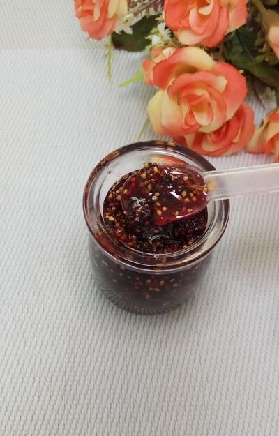 怎样做美味的桑葚甜酱？