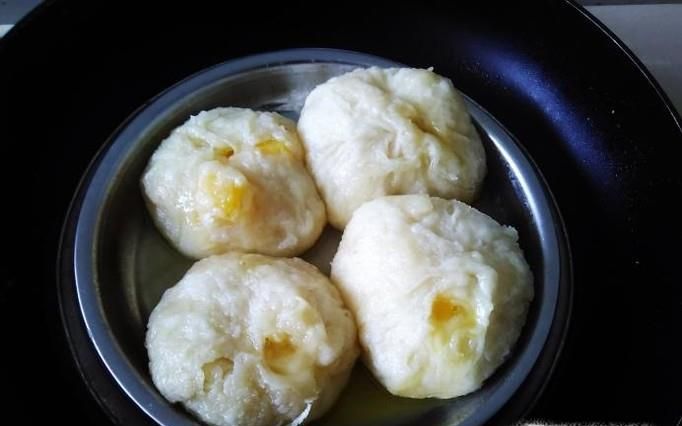 清香好吃的芒果包子的做法