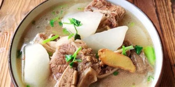 清炖排骨怎么炖好吃又营养 清炖排骨的营养价值