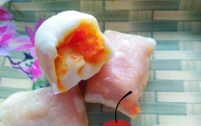 怎么做南瓜胡萝卜卷？专属宝宝的健康美味！