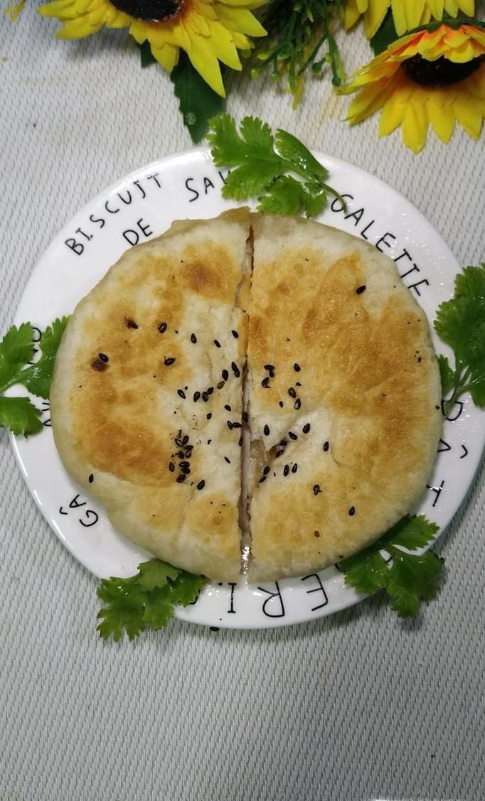 怎样做美味的粉条白菜肉馅饼？