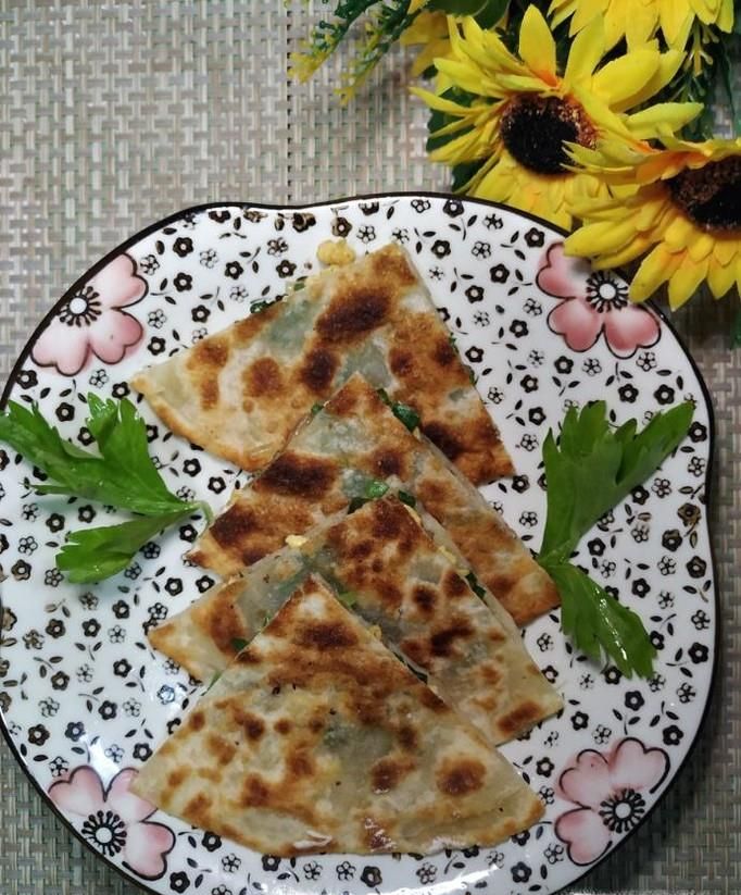 怎样做美味的韭菜鸡蛋粉条饼?