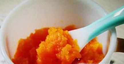 婴幼儿蒸胡萝卜泥蒸胡萝卜块的做法，超简单