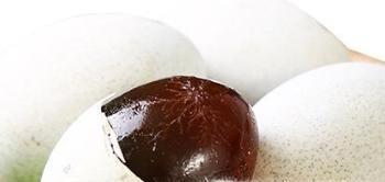 皮蛋怎么做成的？