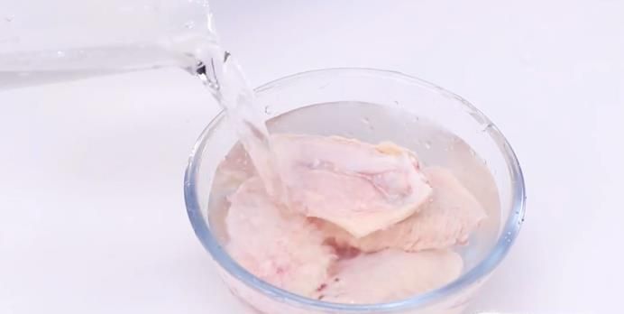 怎么做咖喱鸡翅？