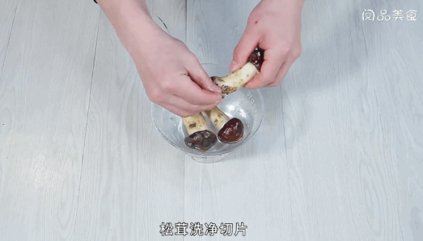 松茸枸杞老鸭汤做法 松茸枸杞老鸭汤怎么做