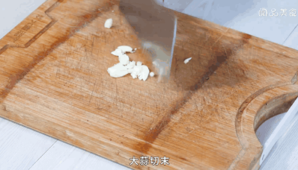 火腿韭菜炒鸡蛋做法，火腿韭菜炒鸡蛋怎么做