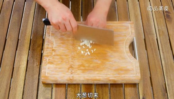 香菇肉丁粉的做法 香菇肉丁粉怎么做
