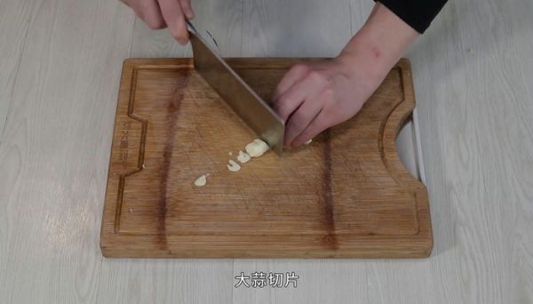 牛肉酸辣里脊的做法 牛肉酸辣里脊怎么做