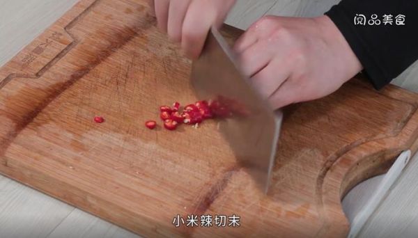 凉拌豌豆尖怎么做 凉拌豌豆尖的做法