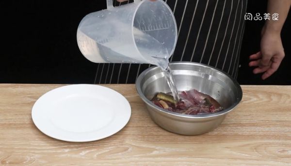 黄鳝炒蒜苔的做法 黄鳝炒蒜苔怎么做好吃