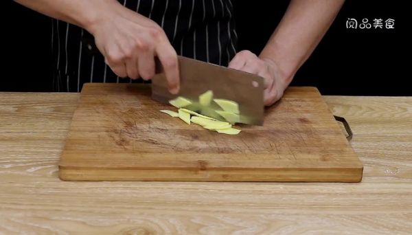 干锅鸡的做法 干锅鸡怎么做好吃