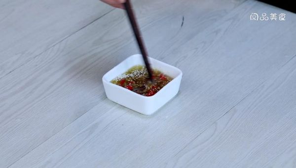 蒜蓉蒸紫茄做法步骤 蒜蓉蒸紫茄怎么做