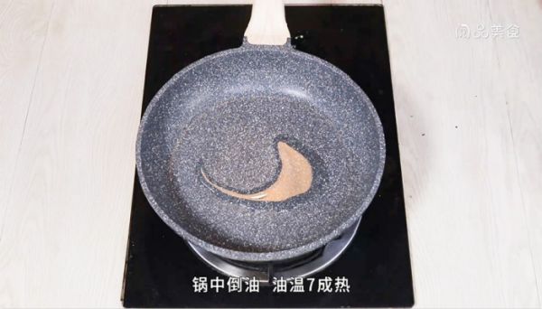 槐花炒鸡蛋的做法 槐花炒鸡蛋怎么做