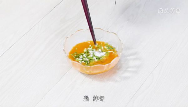 槐花炒鸡蛋的做法 槐花炒鸡蛋怎么做