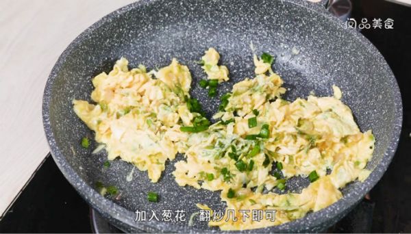 槐花炒鸡蛋的做法 槐花炒鸡蛋怎么做