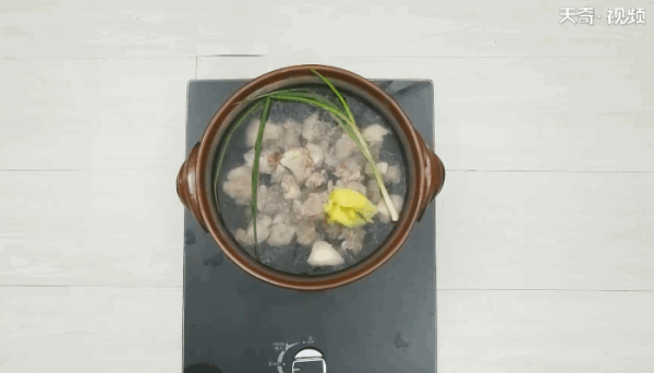 山药老鸭汤的做法，山药老鸭汤怎么做