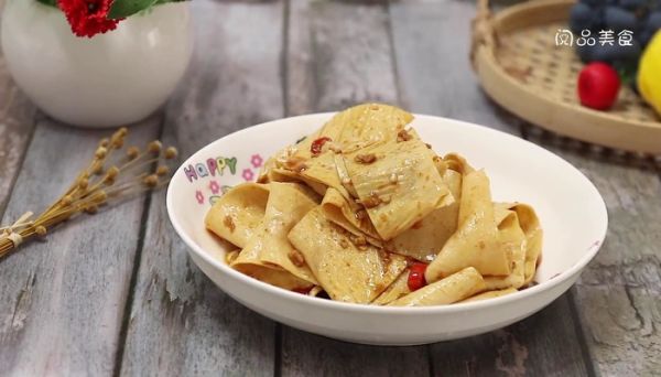 凉拌油豆皮的做法 凉拌油豆皮怎么做好吃