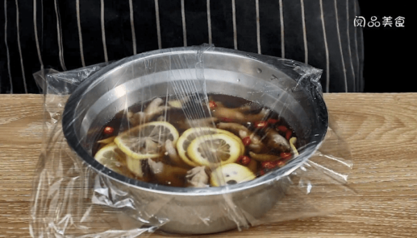 柠檬酸辣鸡爪 柠檬酸辣鸡爪的做法