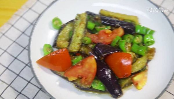 番茄茄子辣椒 番茄茄子辣椒怎么做