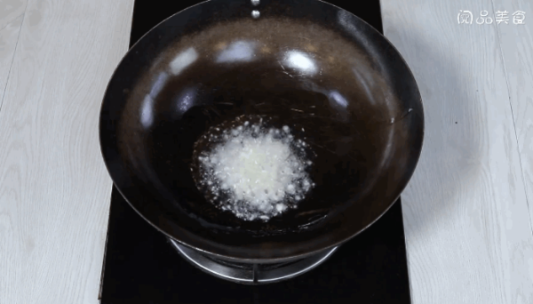 蒜蓉炒蕨菜做法 蒜蓉炒蕨菜怎么做