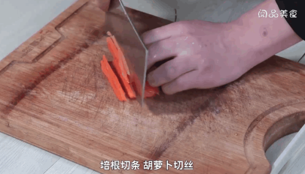 培根炒蕨菜做法 培根炒蕨菜怎么做